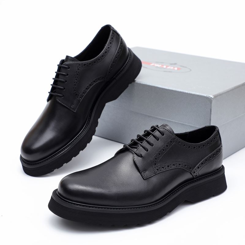 Pra*a leather shoes